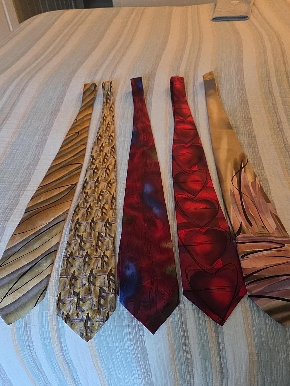 Men's Red Patterned Silk Tie - Unbranded